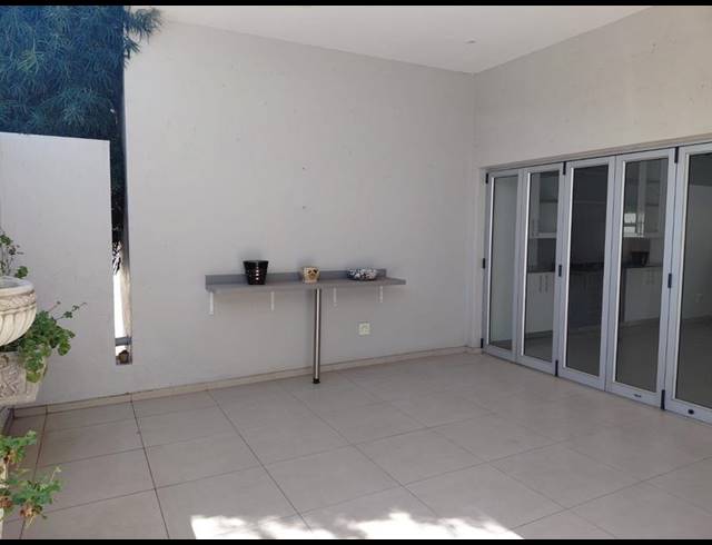 3 BEDROOM CLUSTER FOR SALE IN ESSEXWOLD